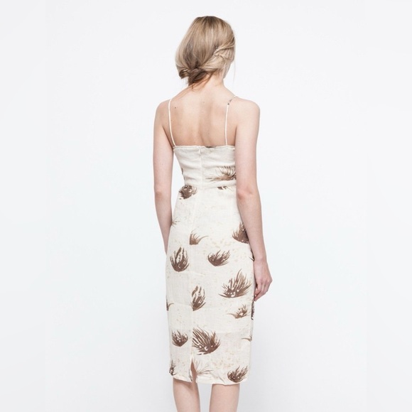 Objects Without Meaning Amber Dress White Palm - Picture 2 of 16